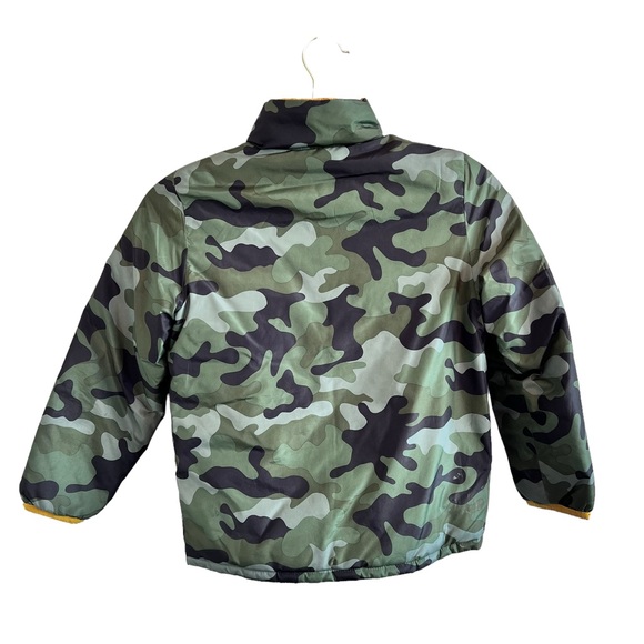 Gap Kids Reversible Camo Puffer Coat Size Small - Picture 2 of 6